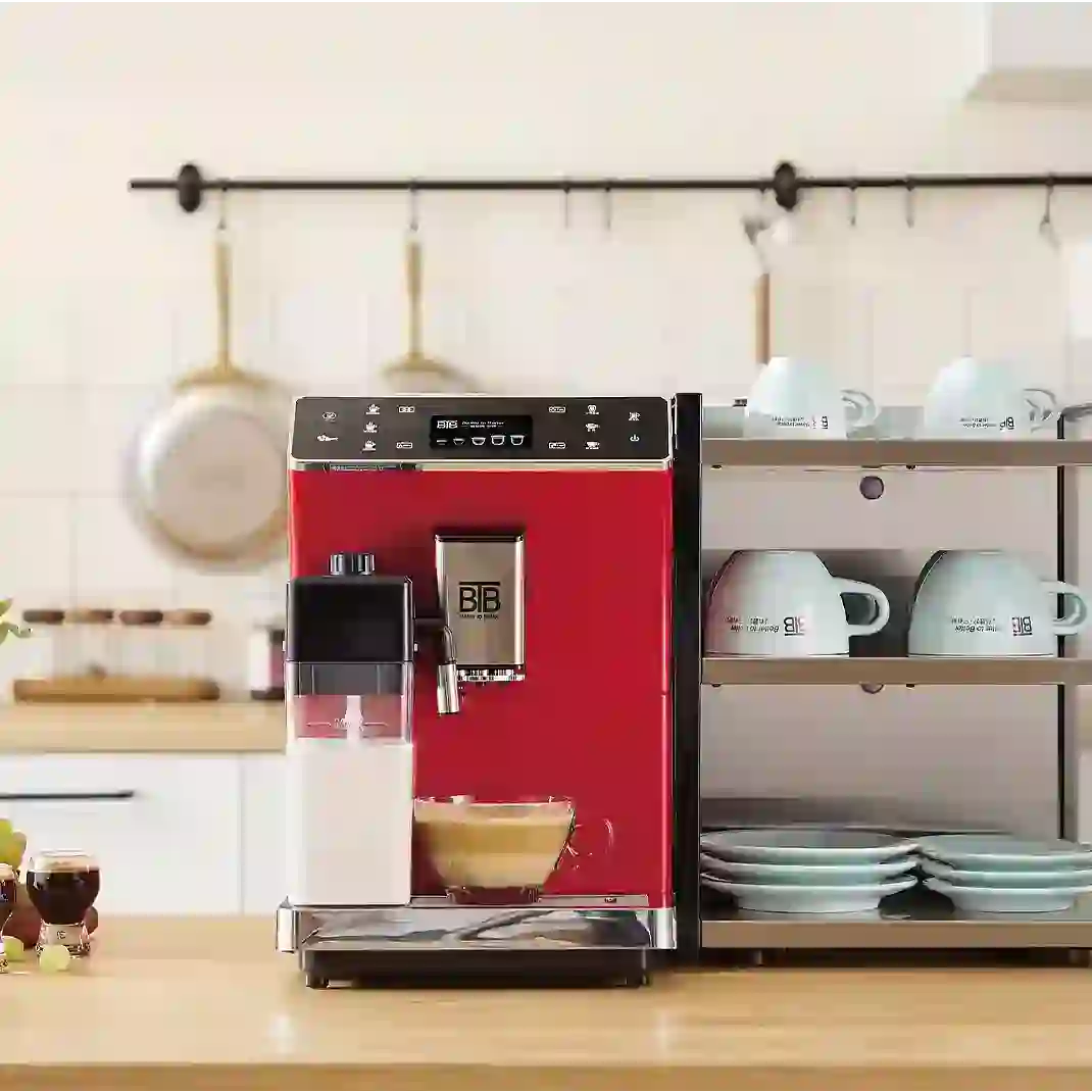 Cafetera BTB-202 en una cocina moderna