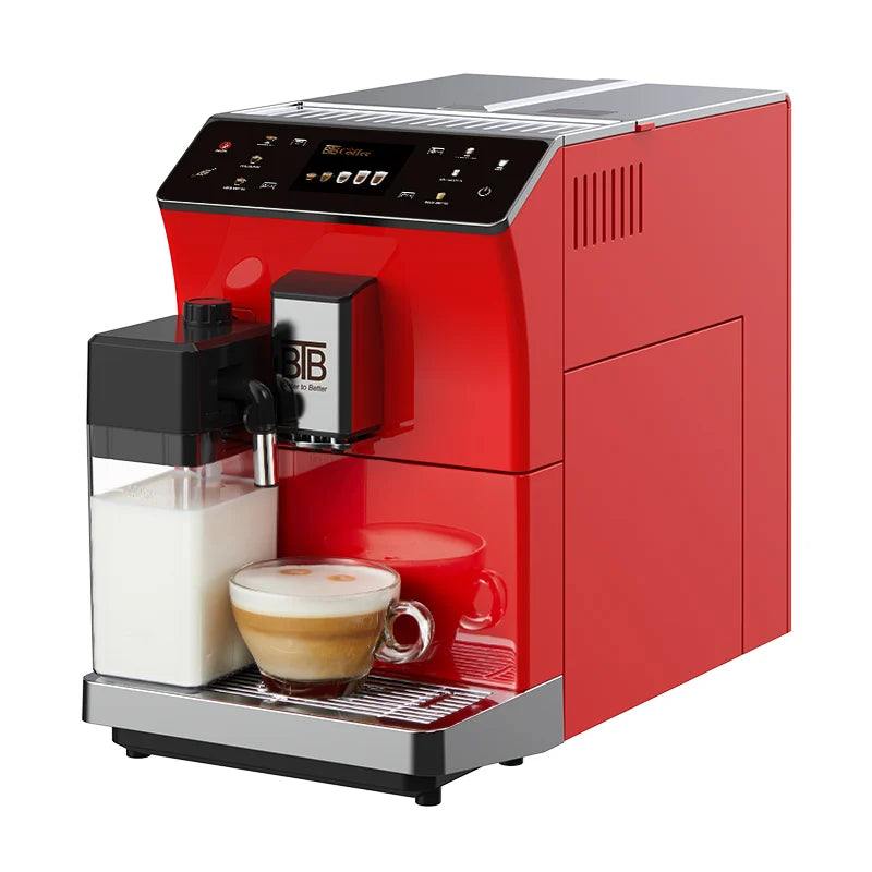 Cafetera BTB-202 roja preparando un capuchino, foto de estudio