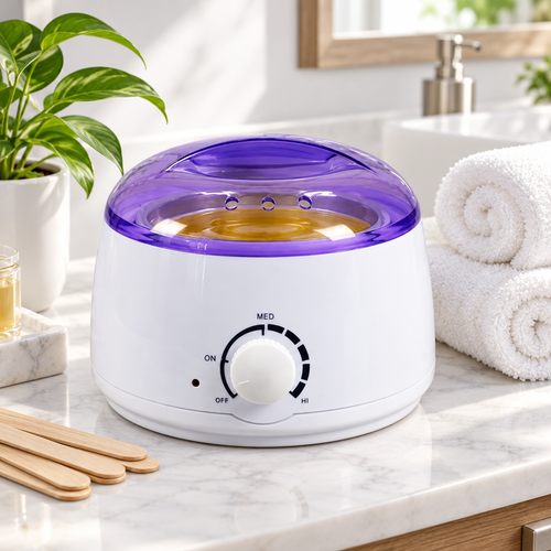 Calentador de cera con cera derretida en un baño moderno